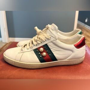 Gucci White Sneakers with Red and Green Accents